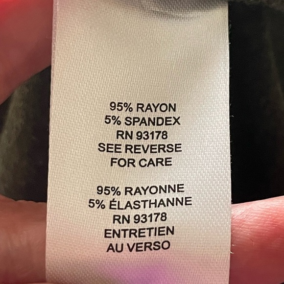 T Tahari Green Lightweight Cowl Neck Sweater – Size 1X - Picture 9 of 13